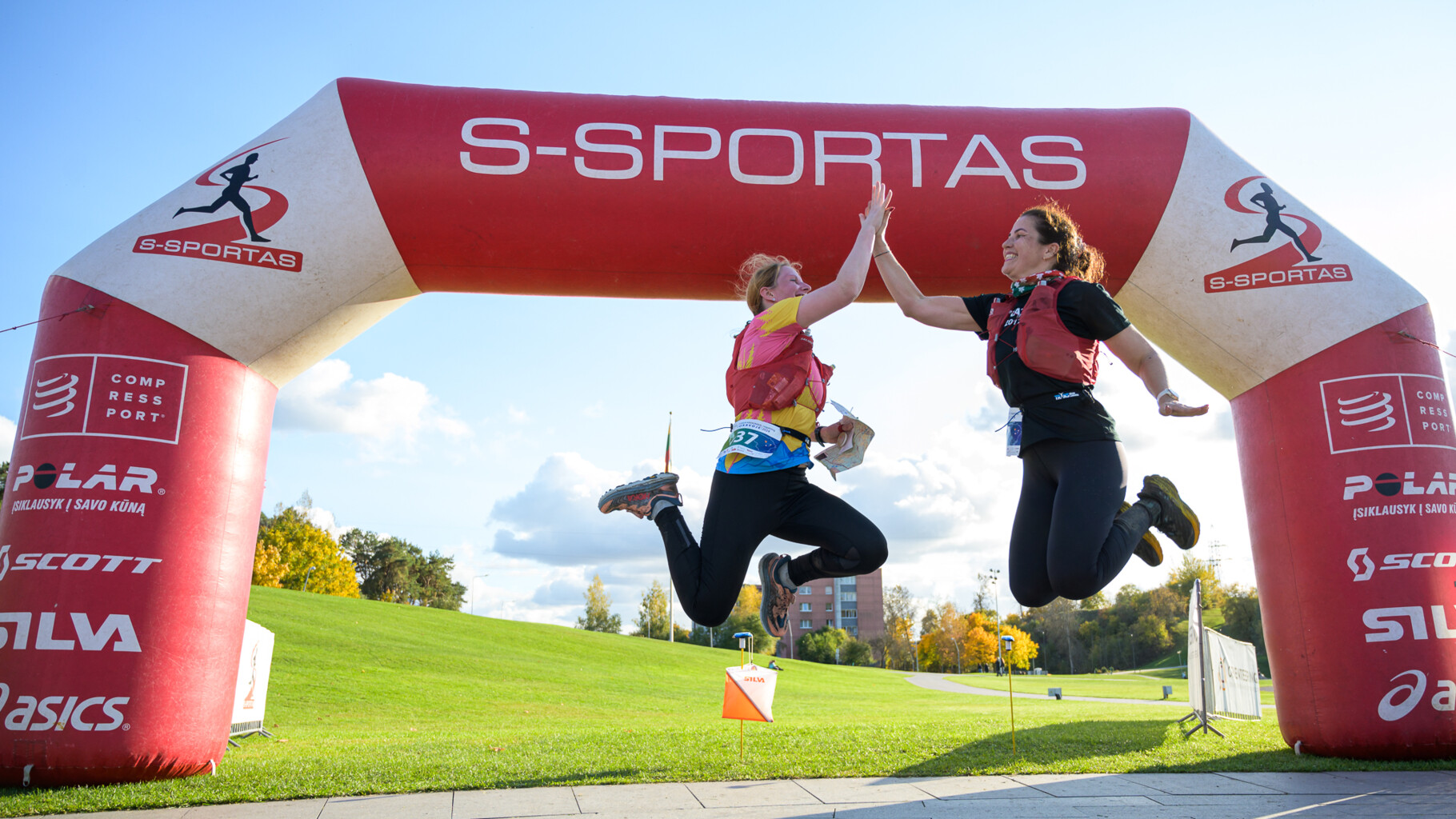 Navigation compass and map